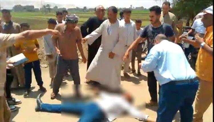 اعتداء وحشي على مسؤول حكومي خلال مهمة 