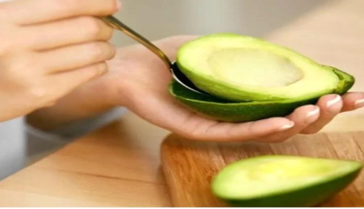 حبة أفوكادو يومياً تحسن جودة النوم