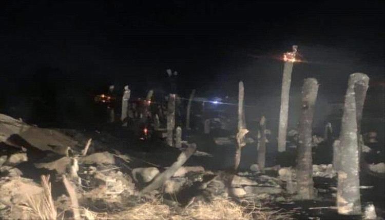 حريق يلتهم منازل نازحين بالحديدة اليمنية
