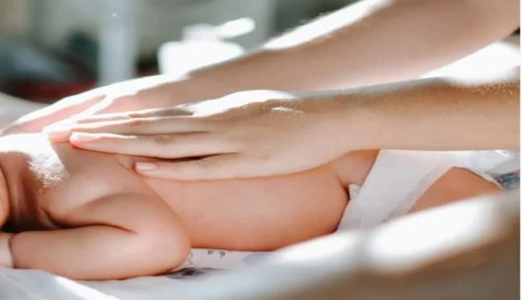 أعراض الجفاف لدى الطفل وطرق التعامل معه