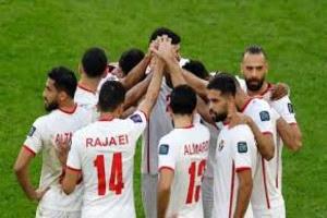 الأردن وأوزبكستان يتطلعان للتأهل إلى كأس العالم