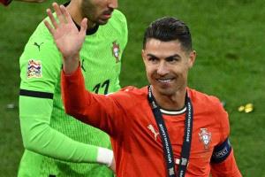 رونالدو يقدم "هدية استثنائية" للبرتغال ليتفوق على منتخب الأرجنتين