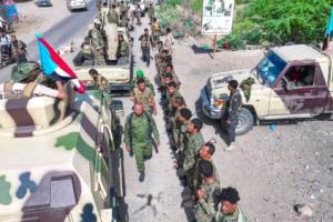 الضالع: الحزام الأمني يتسلم نقاط الفاخر ويؤمن الخط الرابط بين عدن وصنعاء
