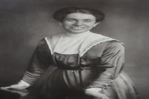 " #أليس_سولومون " ( Alice Salomon ) : أول رئيس للإتحاد العالمي لمدارس الخدمة الاجتماعية