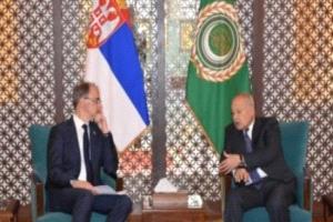 أبو الغيط يلتقى رئيس وزراء صربيا في مقر الجامعة العربية