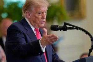 بسبب تخصيب اليورانيوم.. ترامب: سأفكر في قصف إيران مجدداً