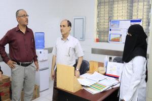 مدير عام دارسعد يتفقد مستوى الانضباط الوظيفي في مجمع دارسعد الصحي ومركز الصحة الانجابية بالمديرية