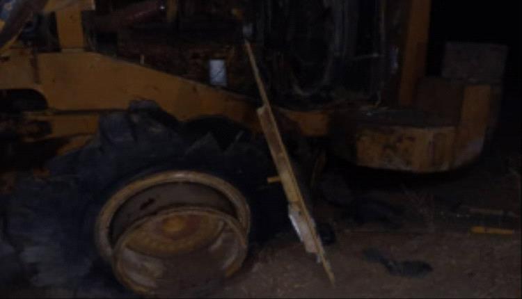 إعطاب شيول إثر انفجار لغم زرعته مليشيات الحوثي في حيس بالحديدة


