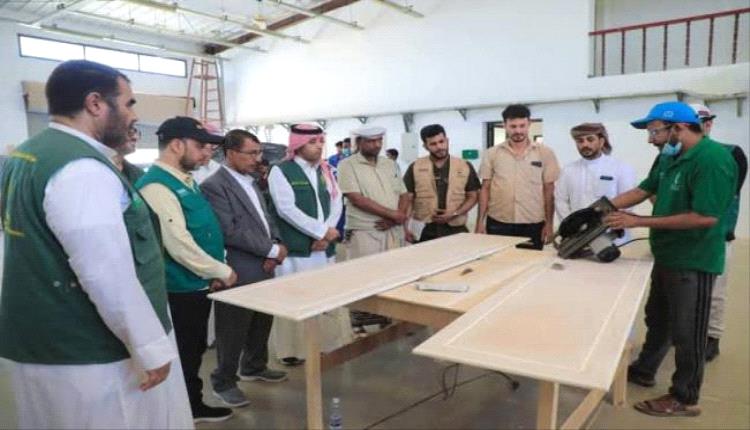 تدشين مشروع التمكين المهني لتحسين سبل العيش بالمهرة
