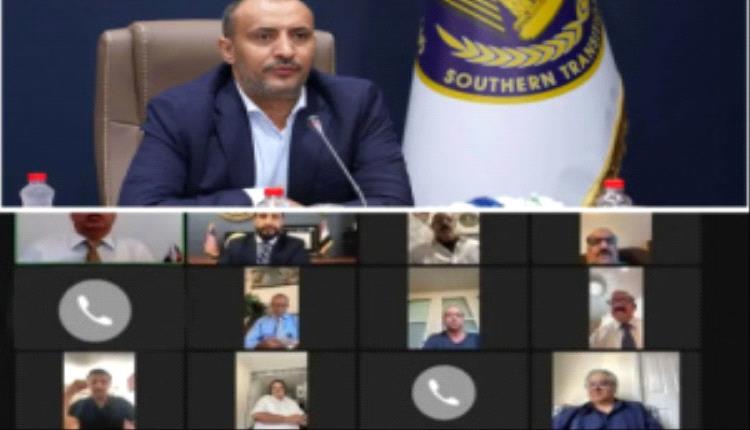 نائب رئيس هيئة الشؤون الخارجية يعقد لقاءً مع قيادة الجالية الجنوبية في الولايات المتحدة