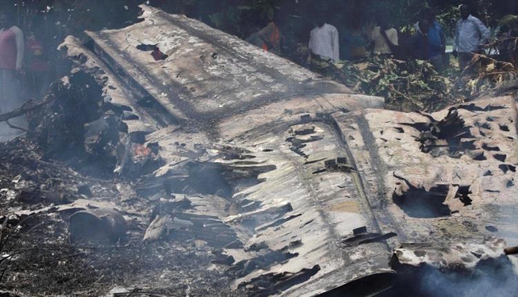 سريلانكا.. مصرع 6 عسكريين بتحطم مروحية أثناء التدريب