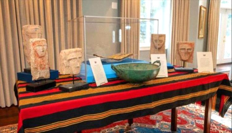 محكمة في عدن تقضي باسترداد القطع الأثرية المهربة خارج البلاد
