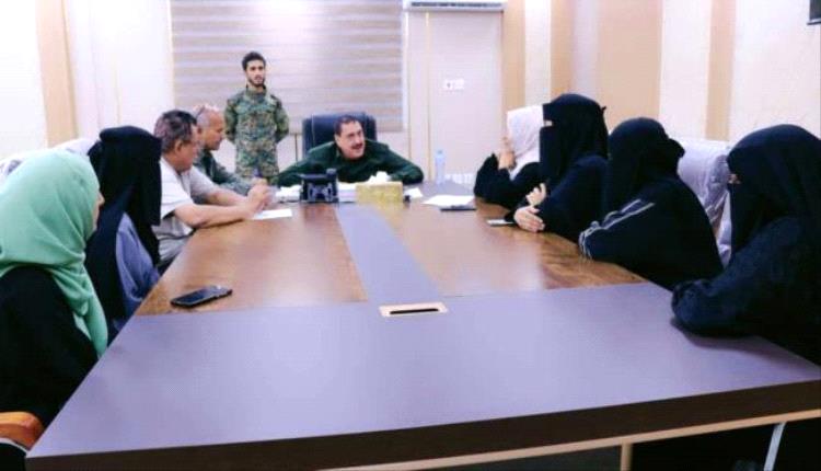 اللواء الشعيبي يشيد بدور الشرطة النسائية ويحُثّ المستجدات على الانضباط واليقظة الأمنية
