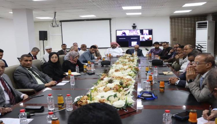 جمعية البنوك اليمنية تنتخب هيئة إدارية جديدة برئاسة الدكتور أحمد بن سنكر وتقرّ إعادة تنظيم أعمالها من العاصمة عدن 