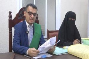 قبل عدد من المتخصصين وعلى رأسهم وزير الإعلام والسياحه   معمر الإرياني الموظف الانتيم. للسفير ال جابر