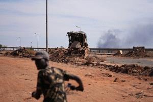السودان.. قتلى مدنيون وعسكريون