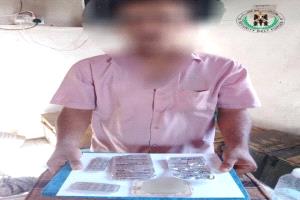قوات الحزام الأمني بلحج تضبط مروجًا ومتعاطيًا لمواد مخدرة
