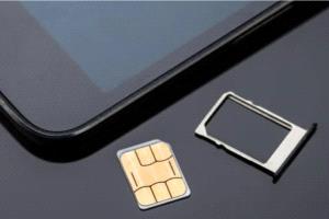 شريحة هاتف تتسبب في أزمة كبرى وقضايا أمام المحاكم
