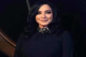 سلاف فواخرجي تعتذر لمي سكاف بعد تصريحات جمال سليمان


