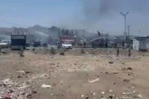 المركز الأمريكي للعدالة يدعو لتحقيق دولي في انفجار مخزن أسلحة بصنعاء
