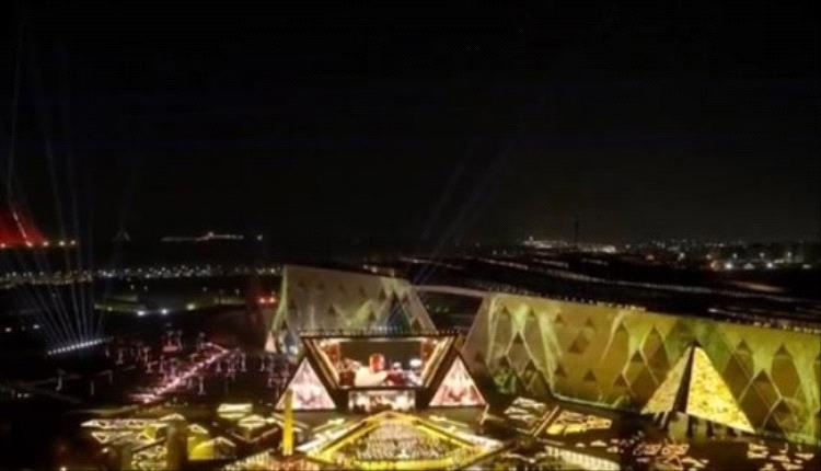 بتقنية الهولوجرام.. السيسي يشهد عرضًا مبهرًا لمركب الملك خوفو