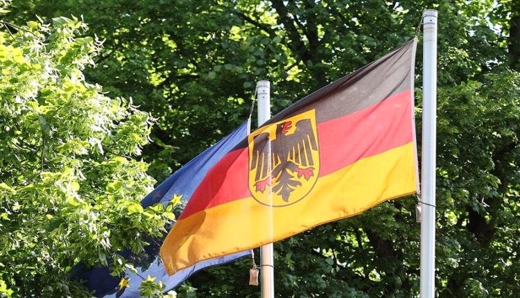 خبير: ألمانيا ليست ضحية بل مذنبة في موضوع الأسلحة النووية