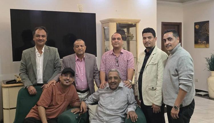 الزعيم حسن باعوم يستقبل في لقاء ودي نخبة من الشخصيات الوطنية ،