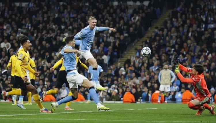 هالاند يسجل رقمًا قياسيًا جديدًا بدوري الأبطال