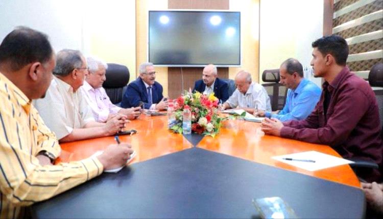 فريق التوجيه الرئاسي يزور الهيئة العليا للأدوية بالعاصمة عدن ويطّلع على سير عملها وتحدياتها الميدانية
