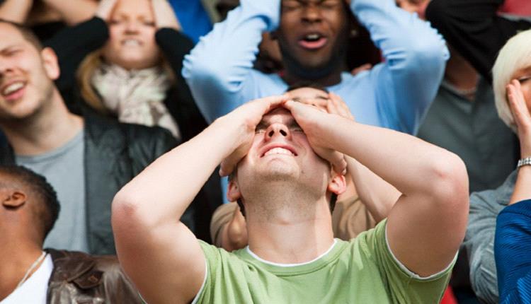 كيف يتفاعل الدماغ مع نتائج مباريات كرة القدم؟