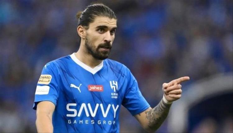 الهلال السعودي يضع الرتوش الأخيرة لتجديد عقد نيفيز