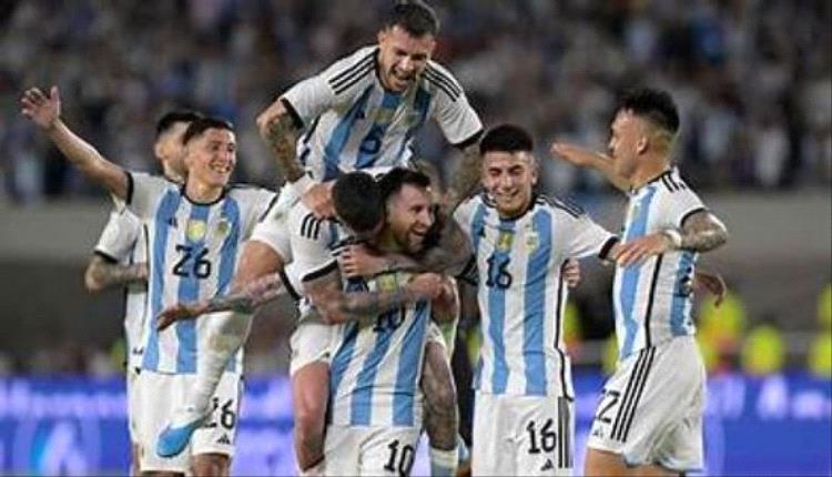 ميسي ومارتينيز يقودان الأرجنتين للفوز على أنجولا وديا في لواندا