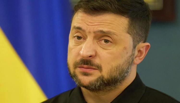 سياسي فنلندي يدعو زيلينسكي إلى إلغاء حظر التفاوض مع روسيا