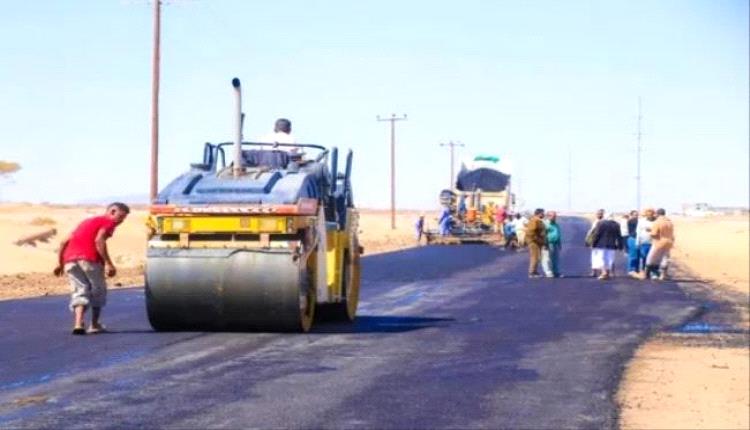 شبوة.. بدء أعمال السفلتة بمشروع توسعة المدخل الغربي لعتق
..