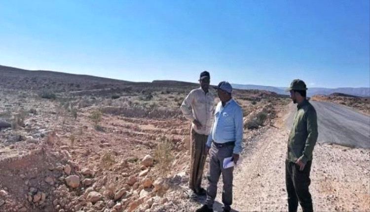 بدء حصر الأضرار في طريق الغيظة – نشطون بمحافظة المهرة