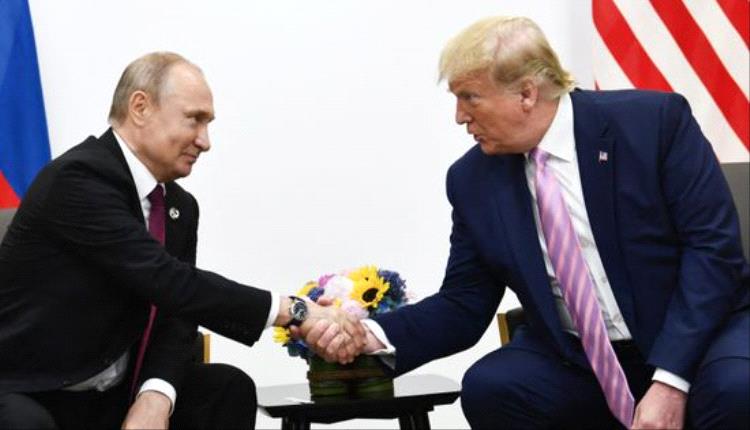 البيت الأبيض يعلق على اتهام ترامب بالانحياز لروسيا