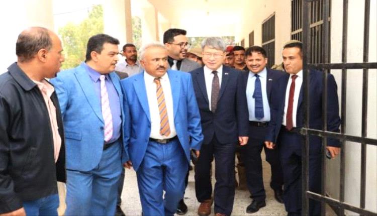 تدشين معمل الطاقة المتجددة في المعهد التقني الصناعي بالمعلا بدعم من الحكومة الكورية
