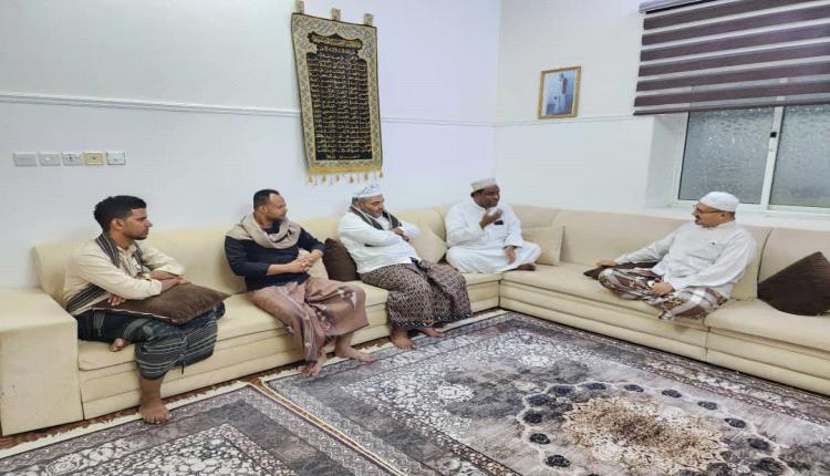 ضمن برامج نوفمبر الحيوية .. تنفيذية مؤتمر حضرموت الجامع بتريم تزور الشخصية العلمية والأكاديمية البارزة أ. د. بن شهاب