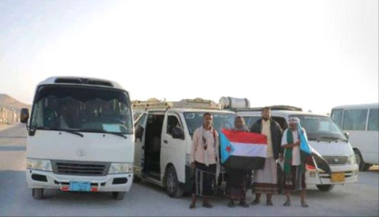 حشود غيل باوزير تتجه إلى سيئون للمشاركة في مليونية 30 نوفمبر