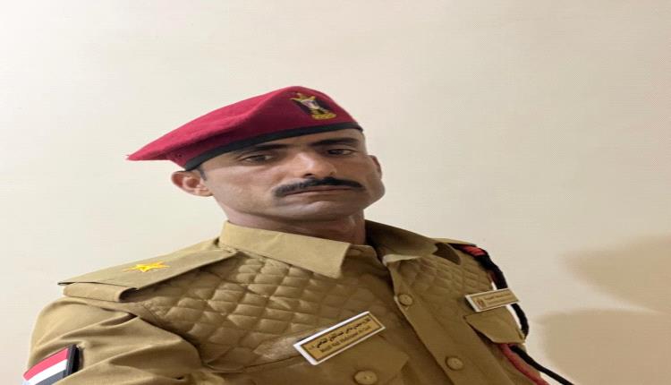 نتقدم بخالص التهاني الى الاخ العزيز مجدي القاضي بمناسبة تفوقه والتخرج من الكلية الحربية الدفعة 52 برتبة (ملازم ثان ) 