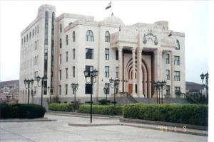 ميليشيا الحوثي ملفات موظفين أمميين معتقلين في صنعاء إلى النيابة تمهيدًا لمحاكمتهم
