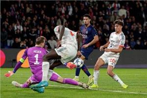 إيقاف دياز جناح بايرن 3 مباريات بعد طرده أمام سان جيرمان