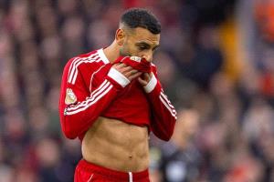 رغم الخسارة.. ردود جماهير ليفربول على أداء محمد صلاح أمام نوتينغهام (صور)