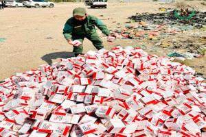 بإشراف النيابة العامة والعميد الوالي.. مكافحة المخدرات بقوات الحزام الأمني تُتلف كمية كبيرة من الحبوب المخدرة
