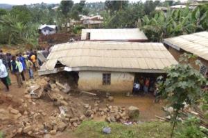 مصرع وفقدان 51 شخصاً جراء انهيار أرضي غربي كينيا