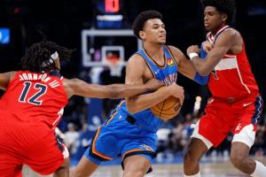 ثاندر حامل اللقب يحقق أفضل بداية في تاريخه