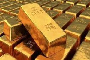 أسعار الذهب تتراجع مع ترقب المستثمرين لمسار الفائدة