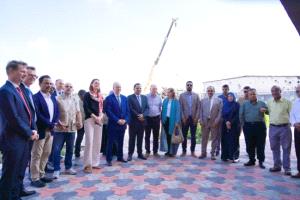 الوزير السقطري يستقبل السفير الألماني والوفد المرافق له ويطّلعان على سير العمل في مشروع إعادة تأهيل الميناء السمكي بعدن
