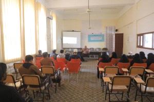 إقامة جلسات دعم نفسي جماعية لأسر ذوي الإعاقة في المهرة ضمن مشروع "تكامل"
