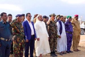 محافظ سقطرى يدشن الدورة التدريبية الثانية لتأهيل وهيكلة قوات الأمن العام
